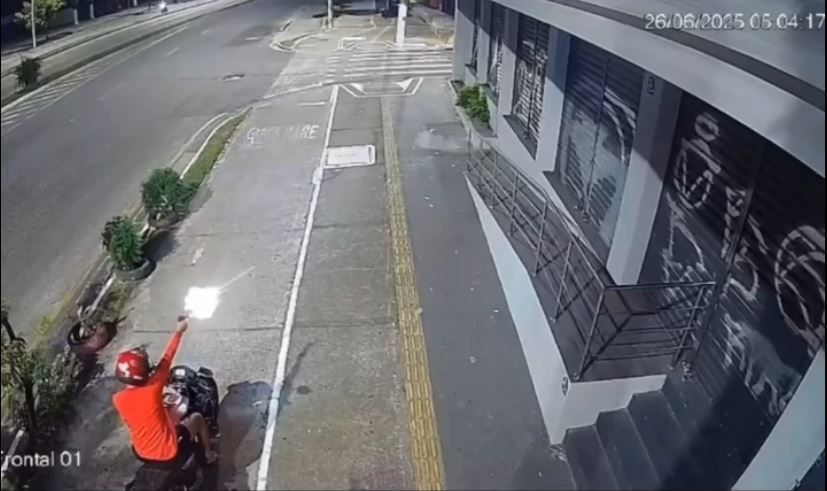 Motociclistas atacam a tiros academia de esposa de vereador em Belém
